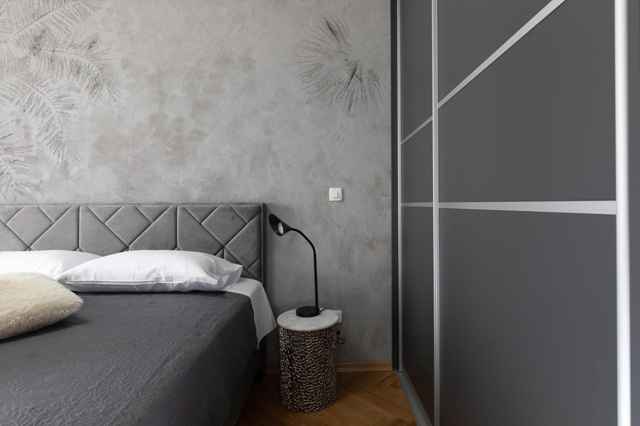 Apartment Dolly Completely Renovated 2023 Rovinj Exteriör bild